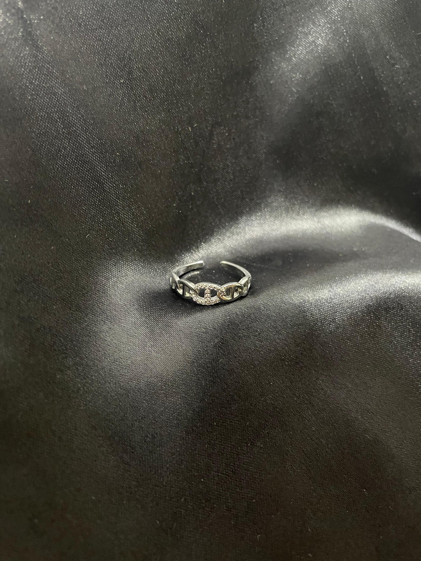 bead band Ring