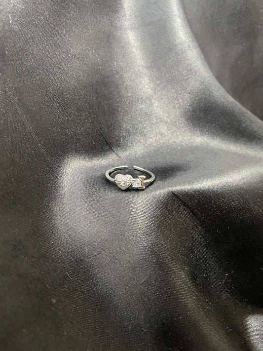 lustrous love Ring