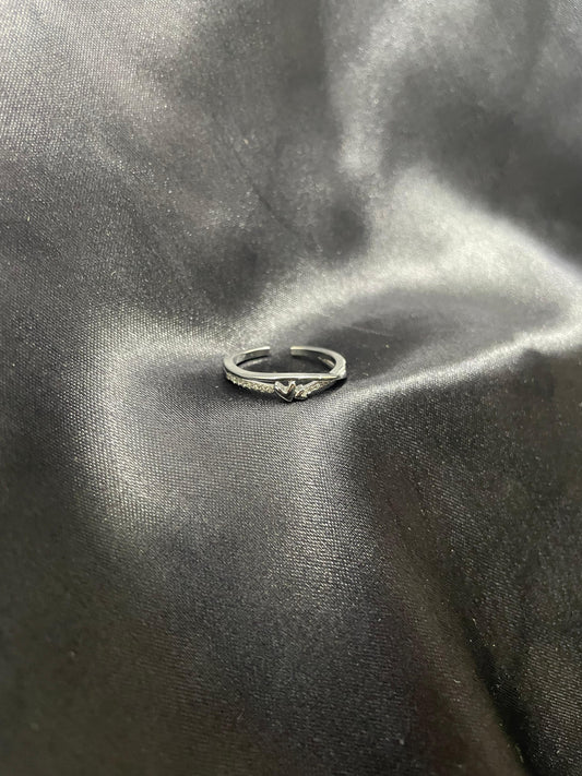 little heart ring