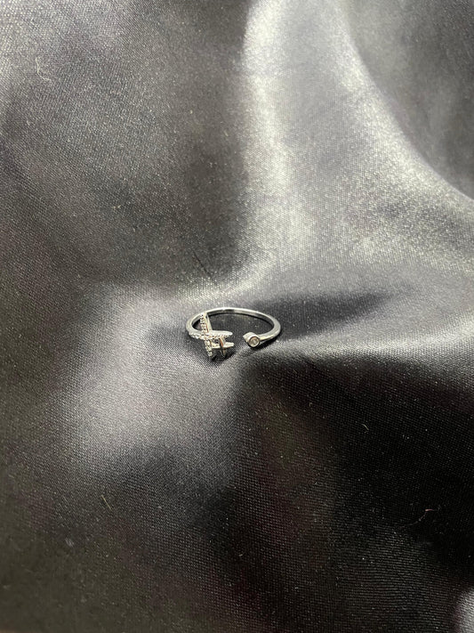 Love knot Ring